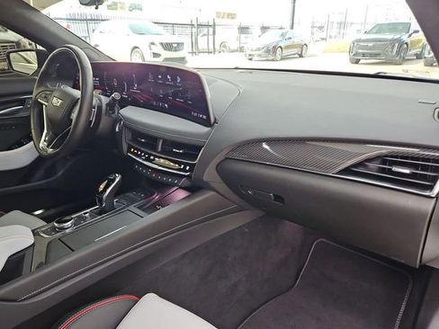 Used 2026 Cadillac CT5 V Blackwing w/ Super Cruise 1 Package image 29