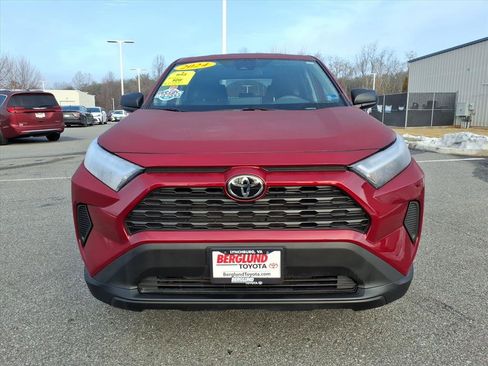 Used 2024 Toyota RAV4 LE image 8