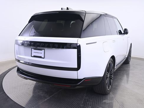 Used 2024 Land Rover Range Rover Autobiography AWD/4WD image 7