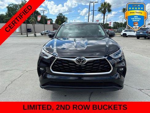 Certified 2021 Toyota Highlander Limited FWD image 2