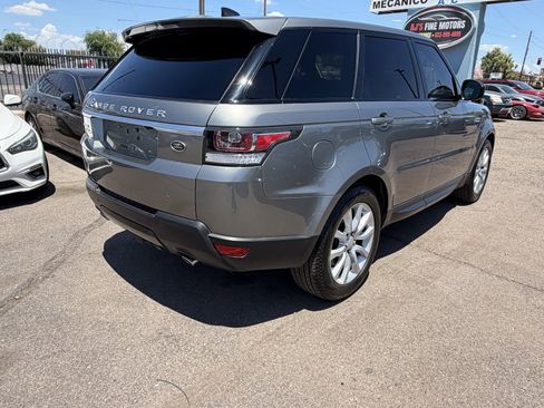 Used 2017 Land Rover Range Rover Sport HSE AWD/4WD image 4