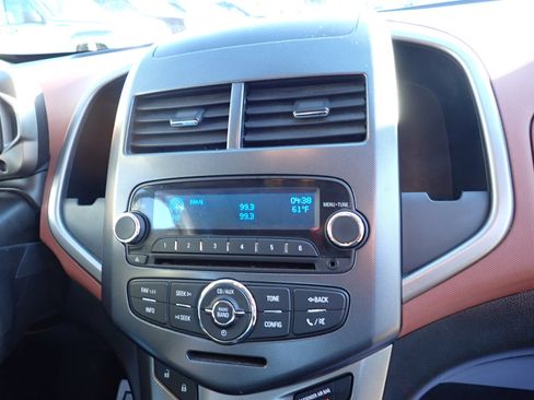 Used 2012 Chevrolet Sonic LTZ image 37