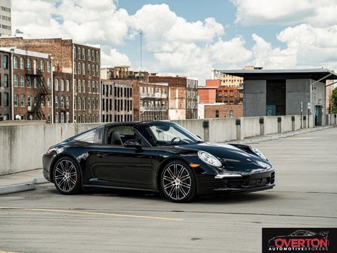 Used 2015 Porsche 911 Targa 4S AWD/4WD image 36