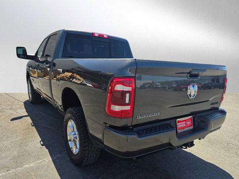 Used 2024 RAM 2500 Laramie AWD/4WD image 5