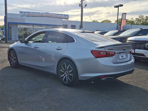 Used 2022 Chevrolet Malibu RS FWD image 5