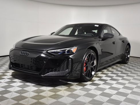 New 2025 Audi RS e-tron GT performance image 3