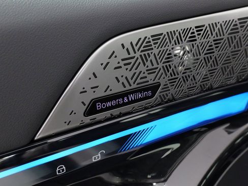 Used 2025 BMW i5 M60 image 45