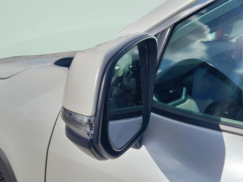 Used 2023 Toyota RAV4 Limited FWD image 26