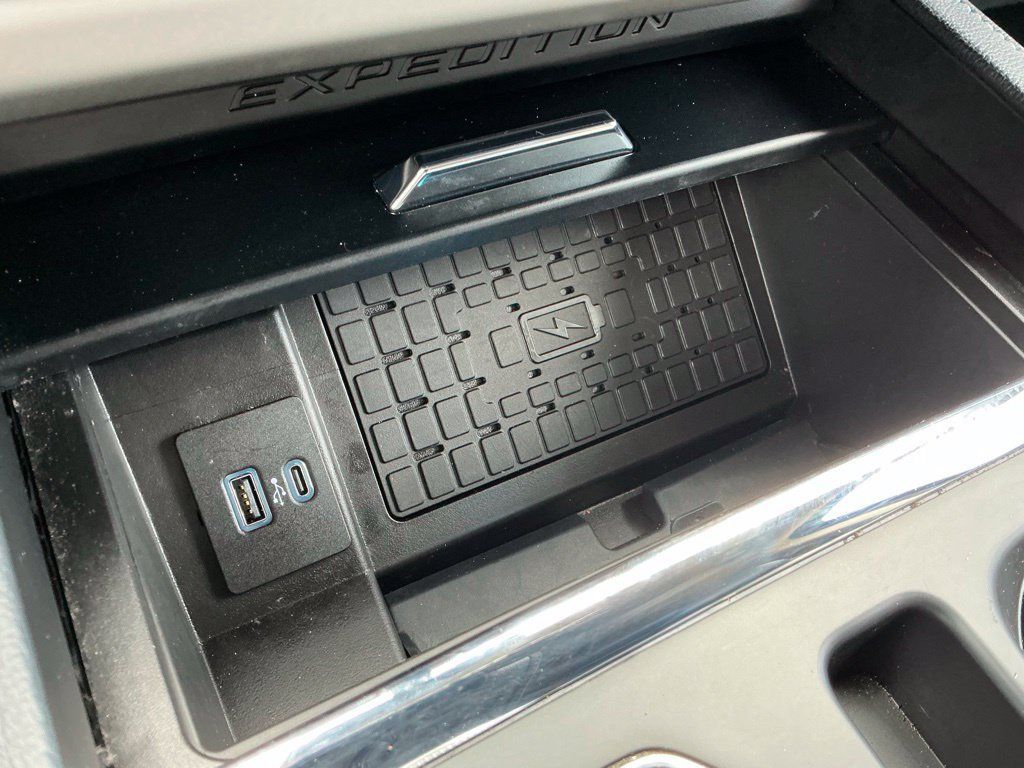 Used 2023 Ford Expedition Max XLT RWD image 44
