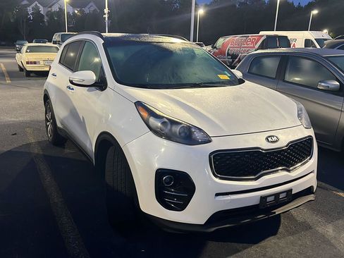 Used 2019 Kia Sportage EX w/ EX Premium Package image 6