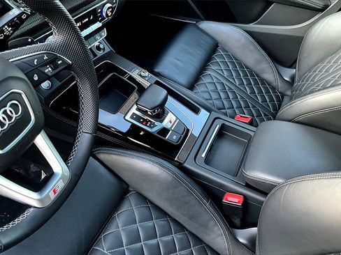 Used 2022 Audi SQ5 Premium Plus image 18
