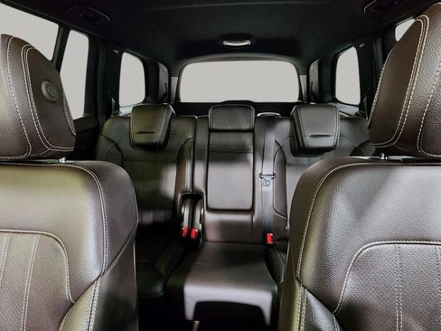 Used 2019 Mercedes-Benz GLS 450 4MATIC image 29