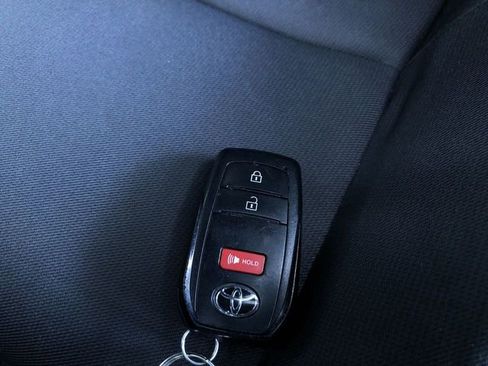 Used 2024 Toyota Tacoma TRD Off-Road image 26