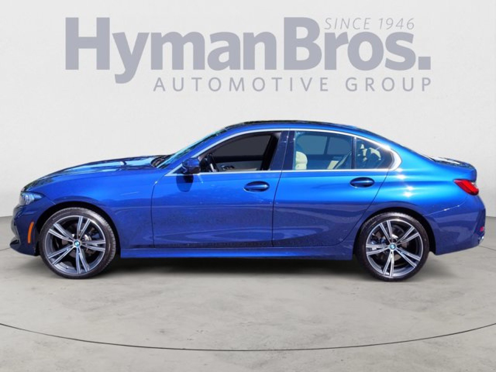 Used 2023 BMW 330i xDrive Sedan w/ Premium Package AWD/4WD image 6