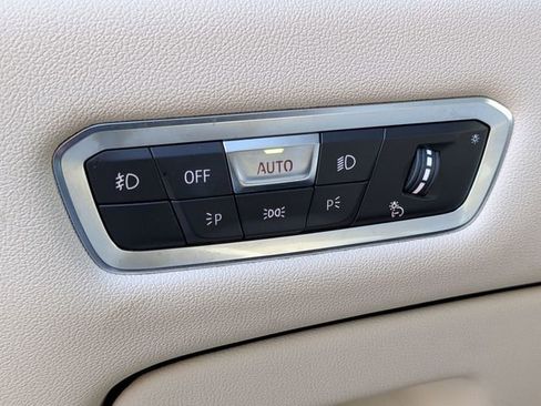 Used 2021 BMW X5 sDrive40i w/ Convenience Package image 20