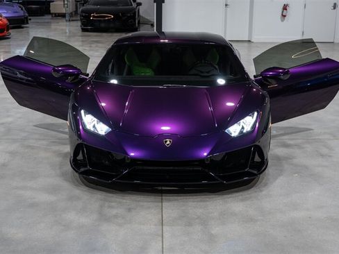 Used 2018 Lamborghini Huracan LP 580-2 RWD image 32