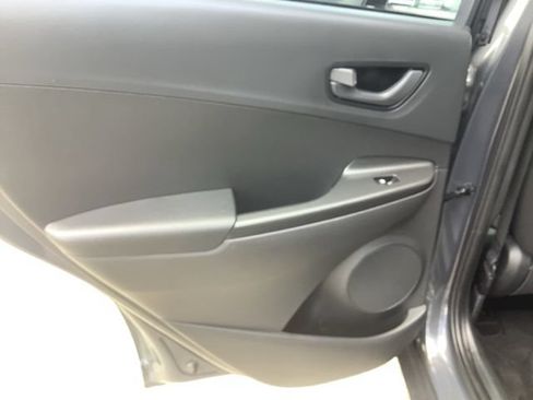Certified 2023 Hyundai Kona SEL AWD/4WD image 12