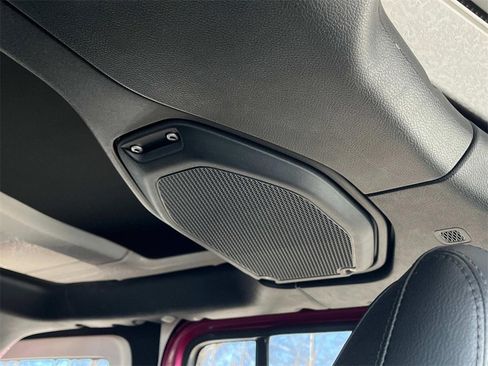 Used 2021 Jeep Wrangler Unlimited Sahara image 40