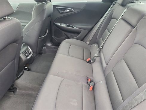 Used 2023 Chevrolet Malibu LT image 14