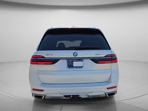Used 2024 BMW X7 xDrive40i AWD/4WD image 5