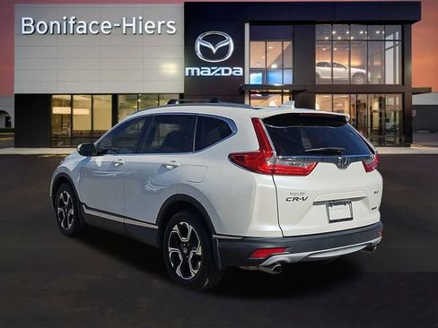 Used 2017 Honda CR-V Touring image 3