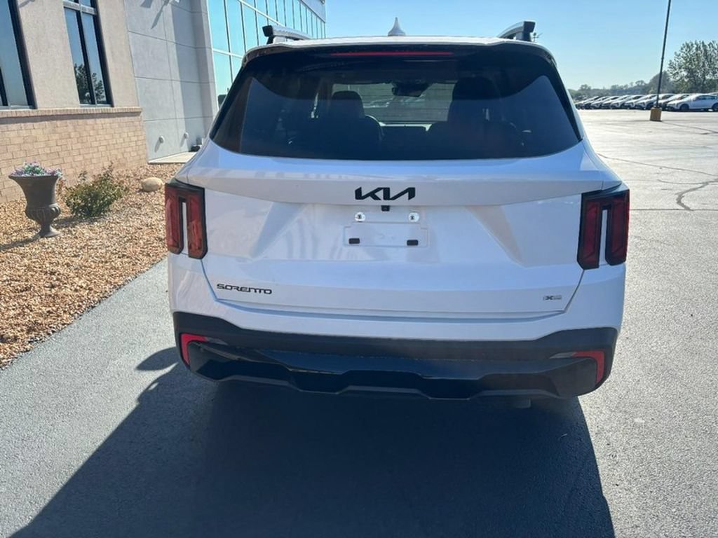 Used 2026 Kia Sorento X-Line EX AWD/4WD image 4