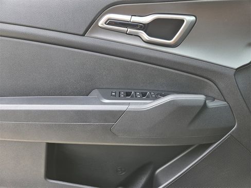 New 2026 Kia Sportage LX w/ LX Convenience Package image 15