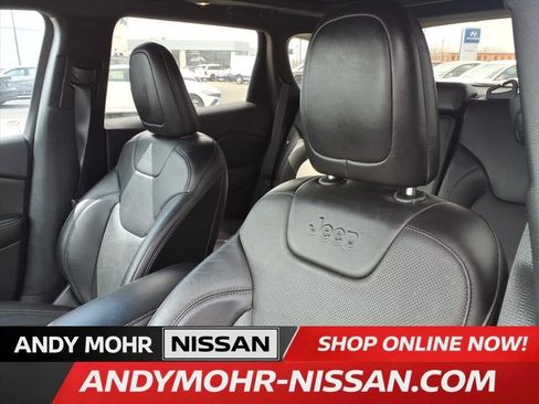 Used 2020 Jeep Cherokee High Altitude image 13