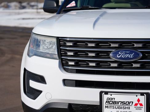 Used 2016 Ford Explorer 4WD image 9