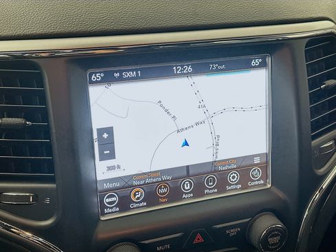 Used 2018 Jeep Grand Cherokee Limited w/ Luxury Group II AWD/4WD image 21
