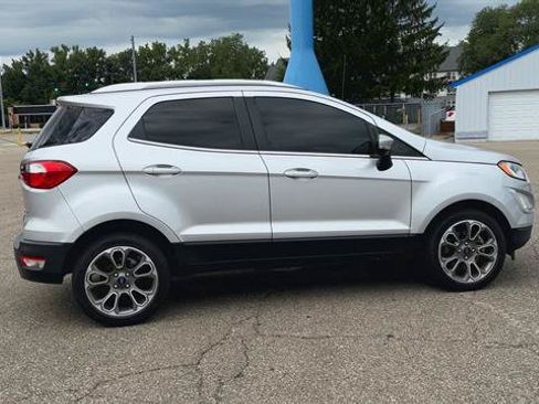 Used 2020 Ford EcoSport Titanium w/ Interior Protection Package FWD image 9