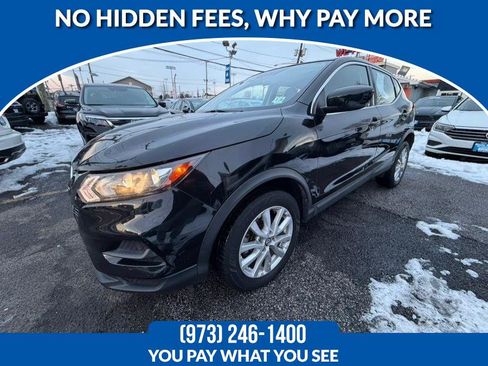 Used 2020 Nissan Rogue Sport S w/ Appearance Package image 1