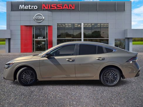 New 2026 Nissan Sentra SV w/ Floor Mat Package FWD image 3