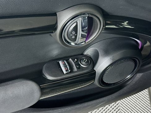 Used 2023 MINI Cooper S image 14