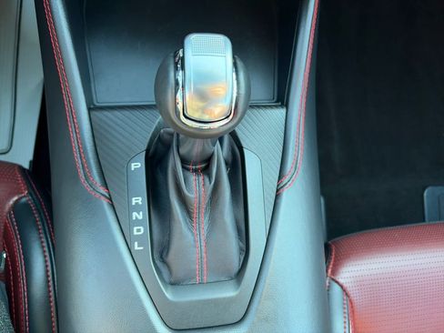 Used 2025 Ford Mustang Premium RWD image 31