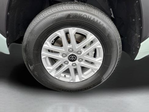 Used 2024 Toyota Tundra SR5 w/ SR5 Convenience Package image 24