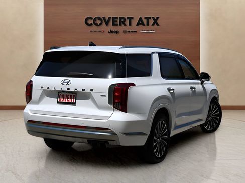 Used 2024 Hyundai Palisade Calligraphy AWD/4WD image 5