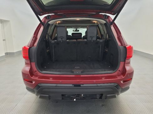 Used 2020 Nissan Pathfinder SL image 29