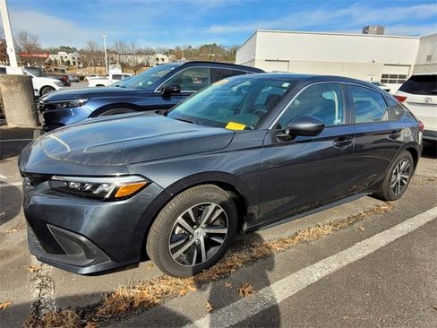 Used 2024 Honda Civic LX image 2