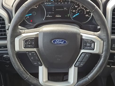 Used 2020 Ford F150 Lariat w/ Equipment Group 502A Luxury AWD/4WD image 33