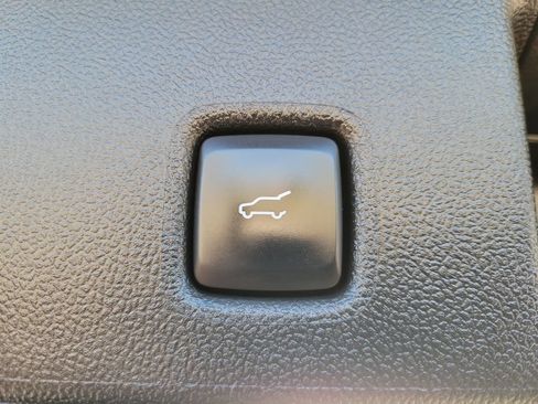 Used 2024 Ford Escape ST-Line w/ Tech Pack #1 AWD/4WD image 10