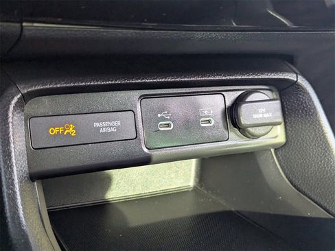 Certified 2025 Honda Civic Sport image 27