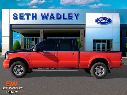 Used 2004 Ford F250 Harley-Davidson image 3