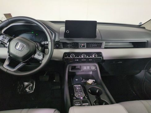 Certified 2024 Honda Pilot EX-L image 16