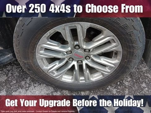 Used 2021 GMC Yukon SLT w/ SLT Luxury Package AWD/4WD image 13