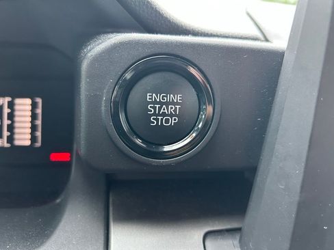 Used 2024 Toyota Tacoma SR5 RWD image 28