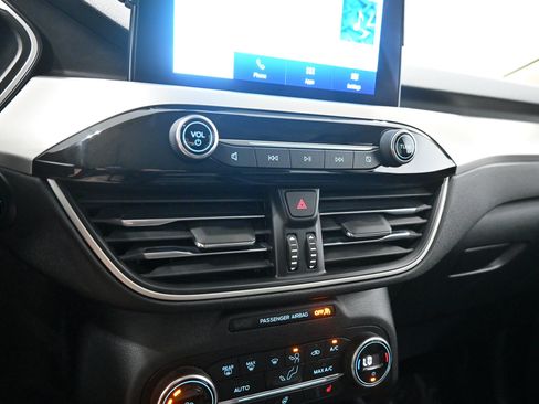 Used 2020 Ford Escape SEL AWD/4WD image 17