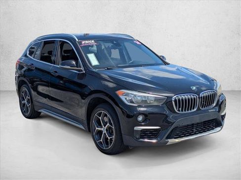 Used 2018 BMW X1 sDrive28i w/ Convenience Package FWD image 3