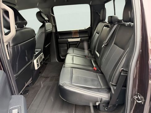 Used 2020 Ford F150 Lariat image 35