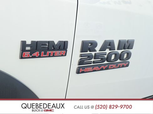 Used 2017 RAM 2500 Power Wagon w/ Leather & Luxury Group AWD/4WD image 4